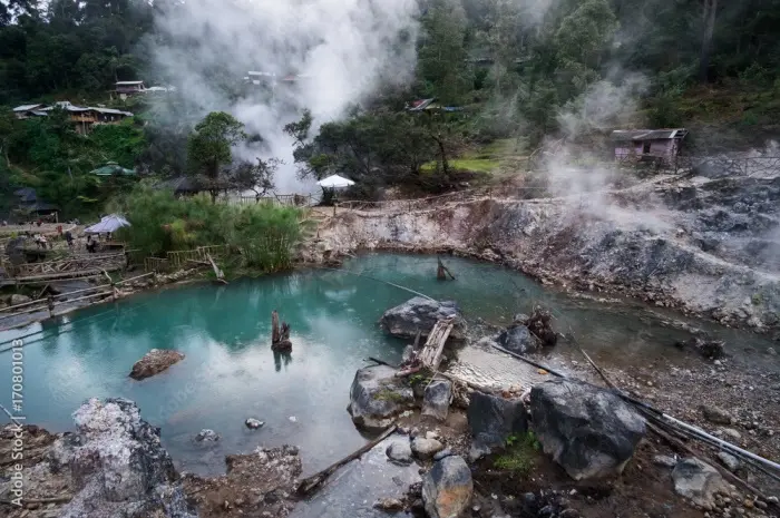 Rengganis Crater, Exotic Natural Tourist Attraction in Ciwidey